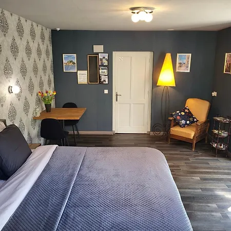 Bed & Breakfast D'hotes L'heure Bleue